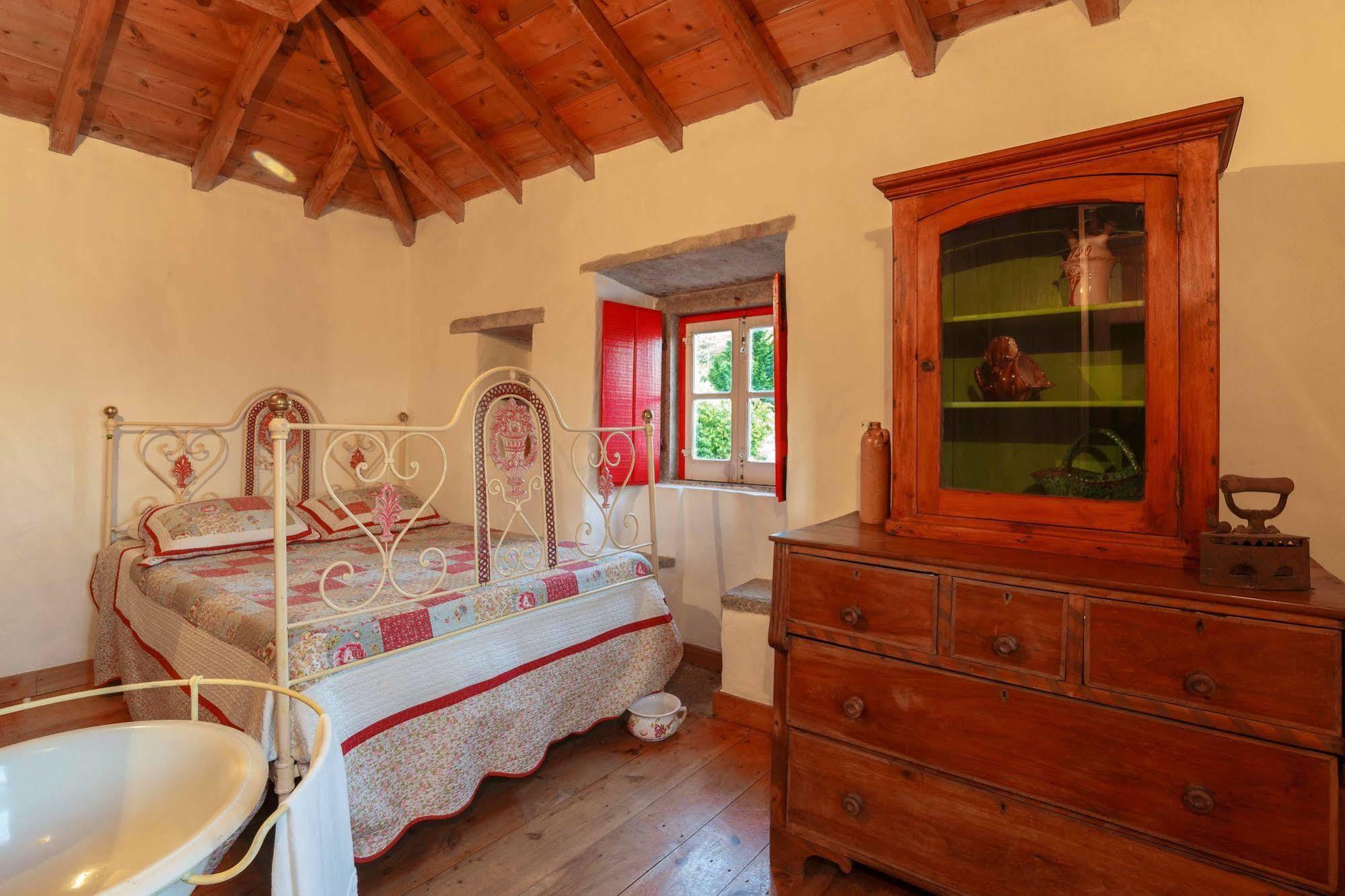 Hotel Aldeia Da Mata Pequena Mafra Esterno foto