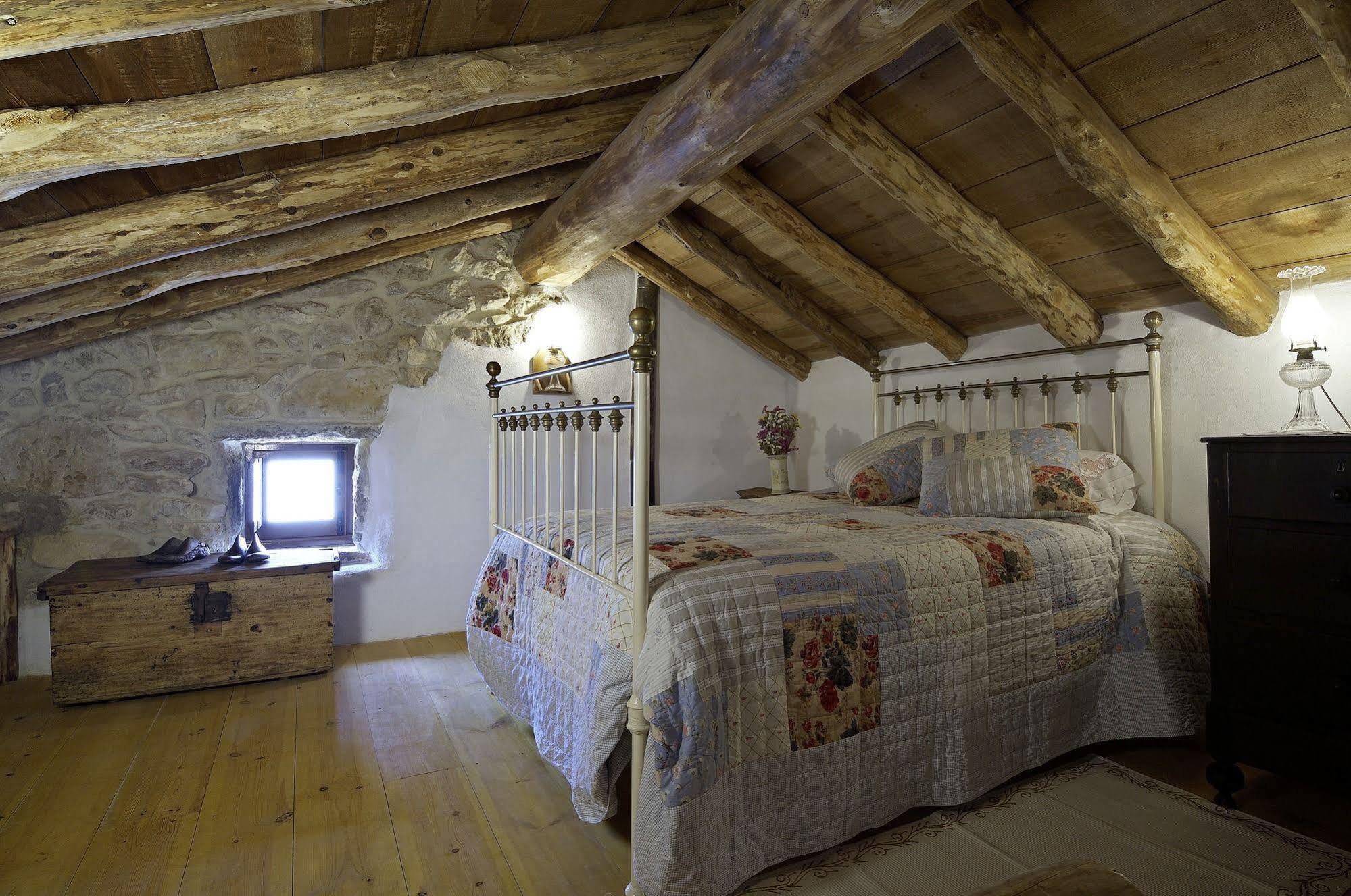 Hotel Aldeia Da Mata Pequena Mafra Esterno foto